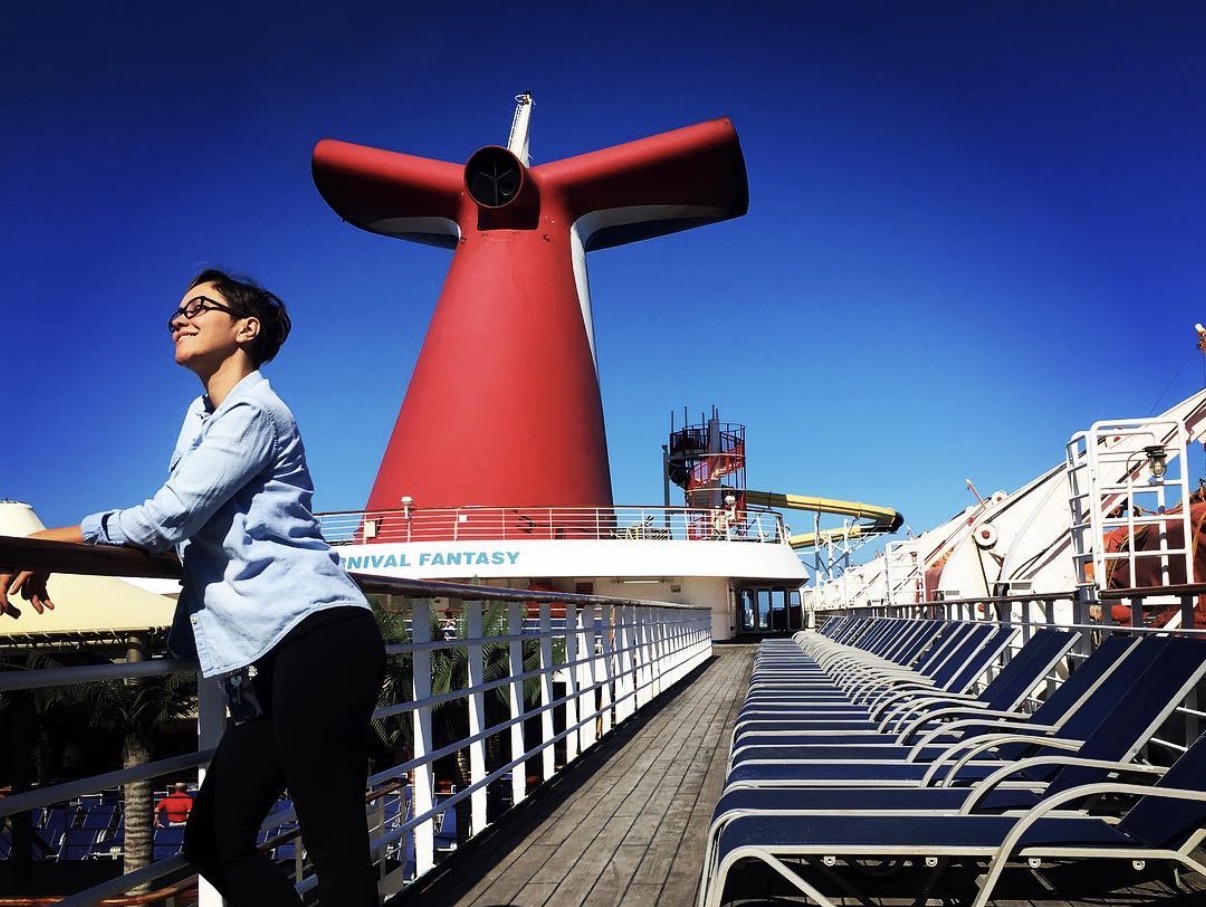 Fernanda a bordo do Carnival Fantasy